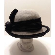 Mujers 100% Wool Gray Hat w/Velour Band & Bow Church Derby Dress  EUC  eb-48988928